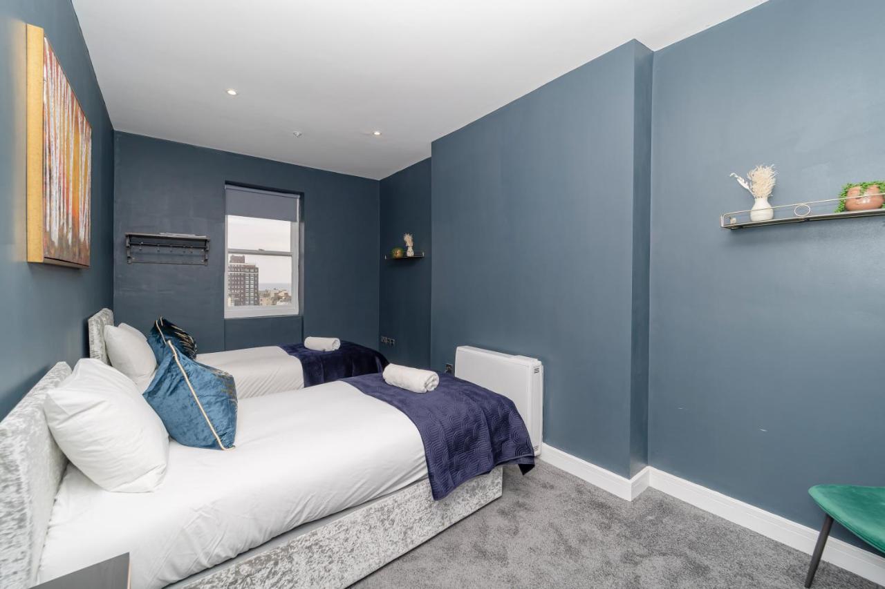 Flash Sale Centre Seafront 2 Bedroom Flat Bn12sil05 Hove